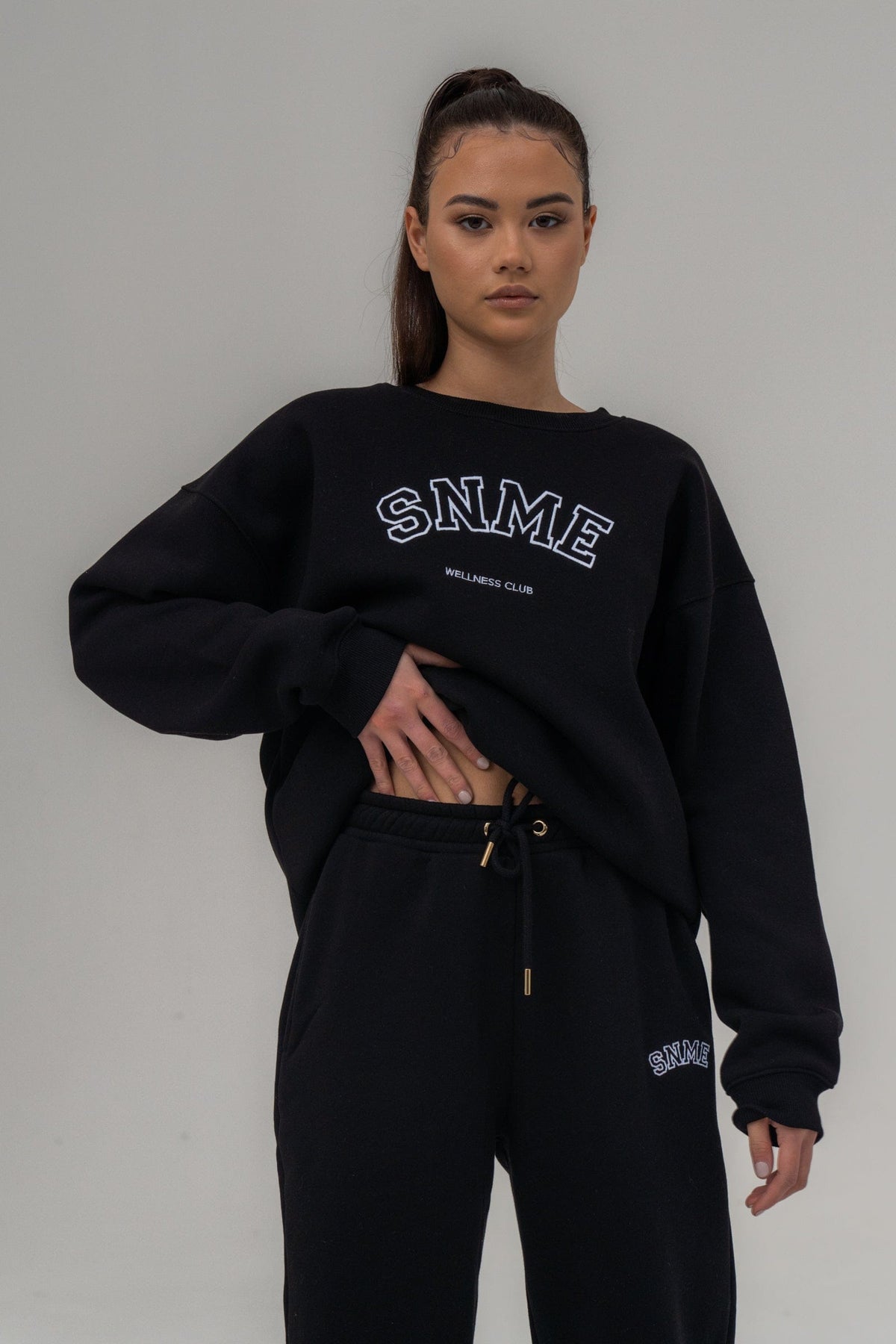 SIANMARIE  Retro Crew Neck Sweat Oversized  - Black
