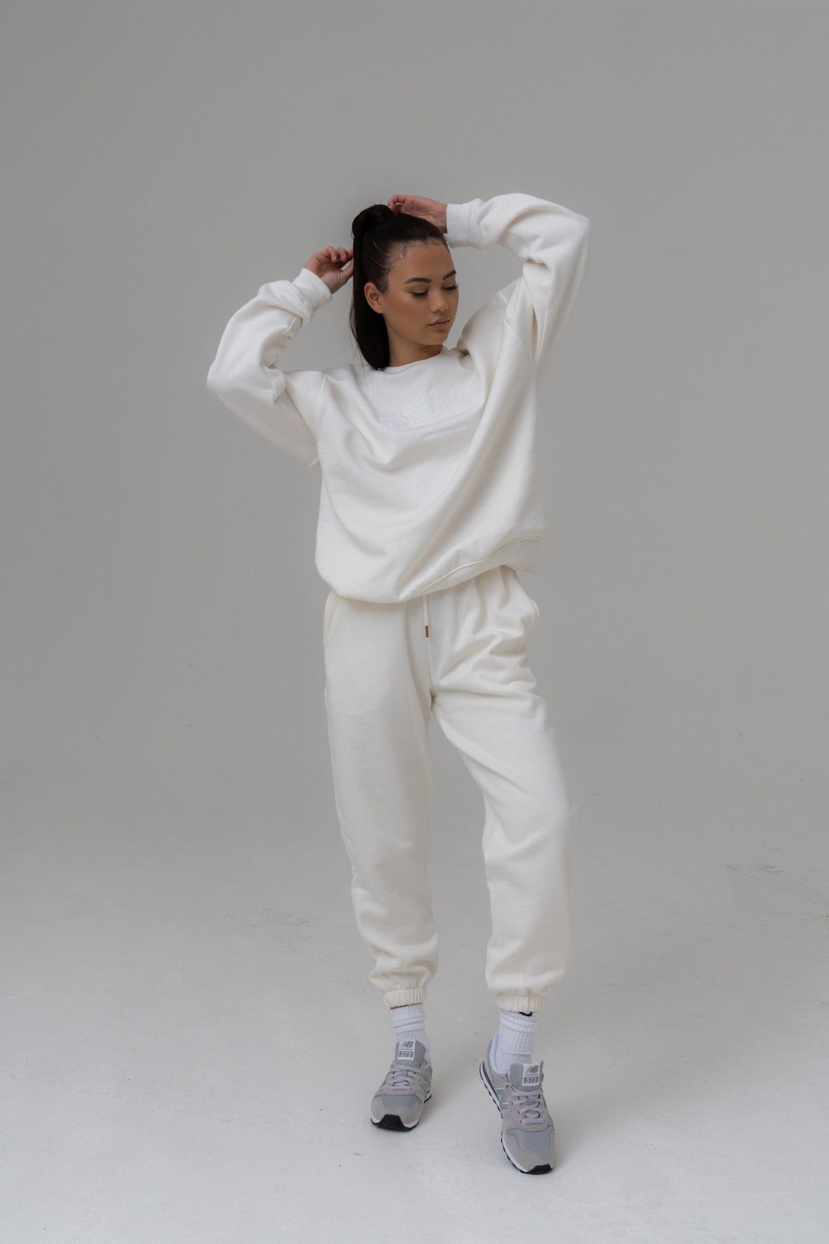 SIANMARIE  Retro Crew Neck Sweat Oversized  - Nude