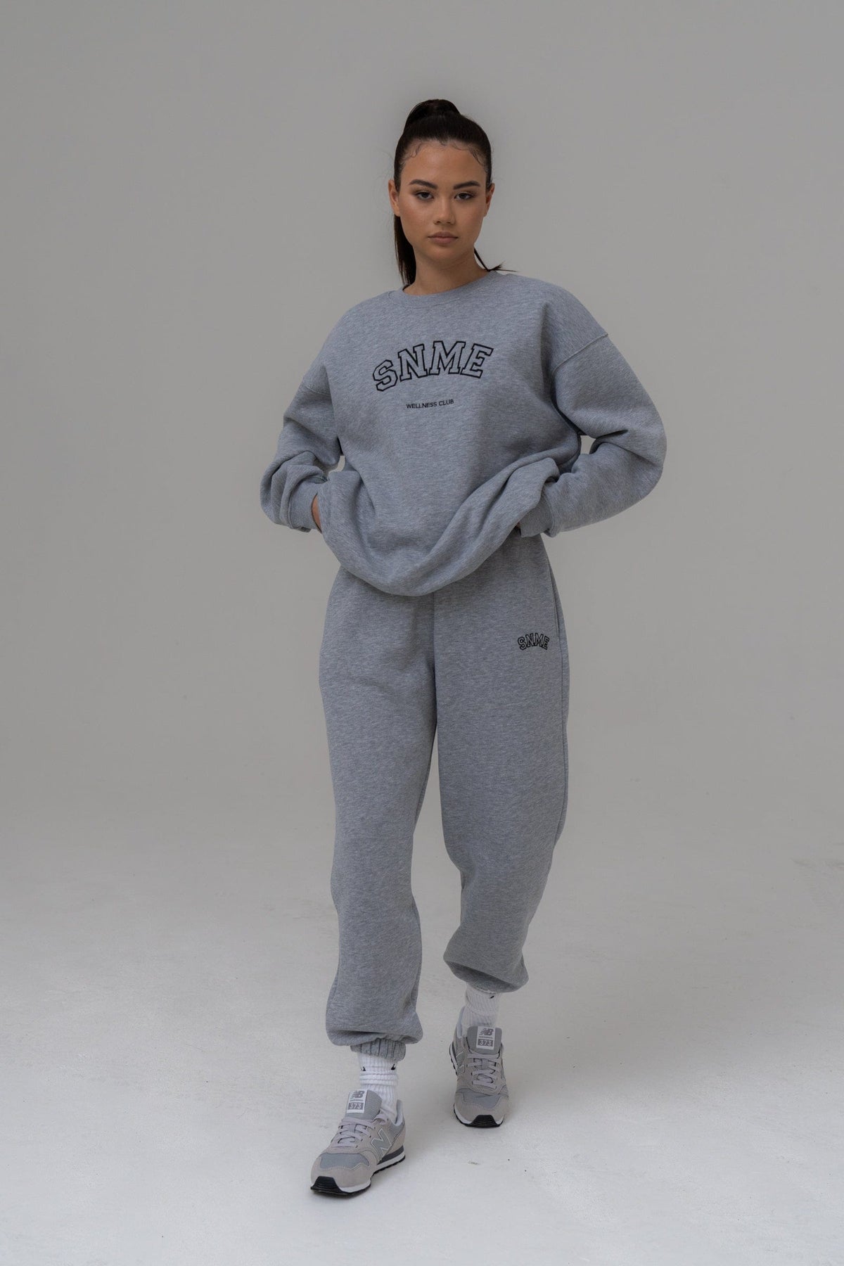 SIANMARIE  Retro Crew Neck Sweat Oversized  - Grey