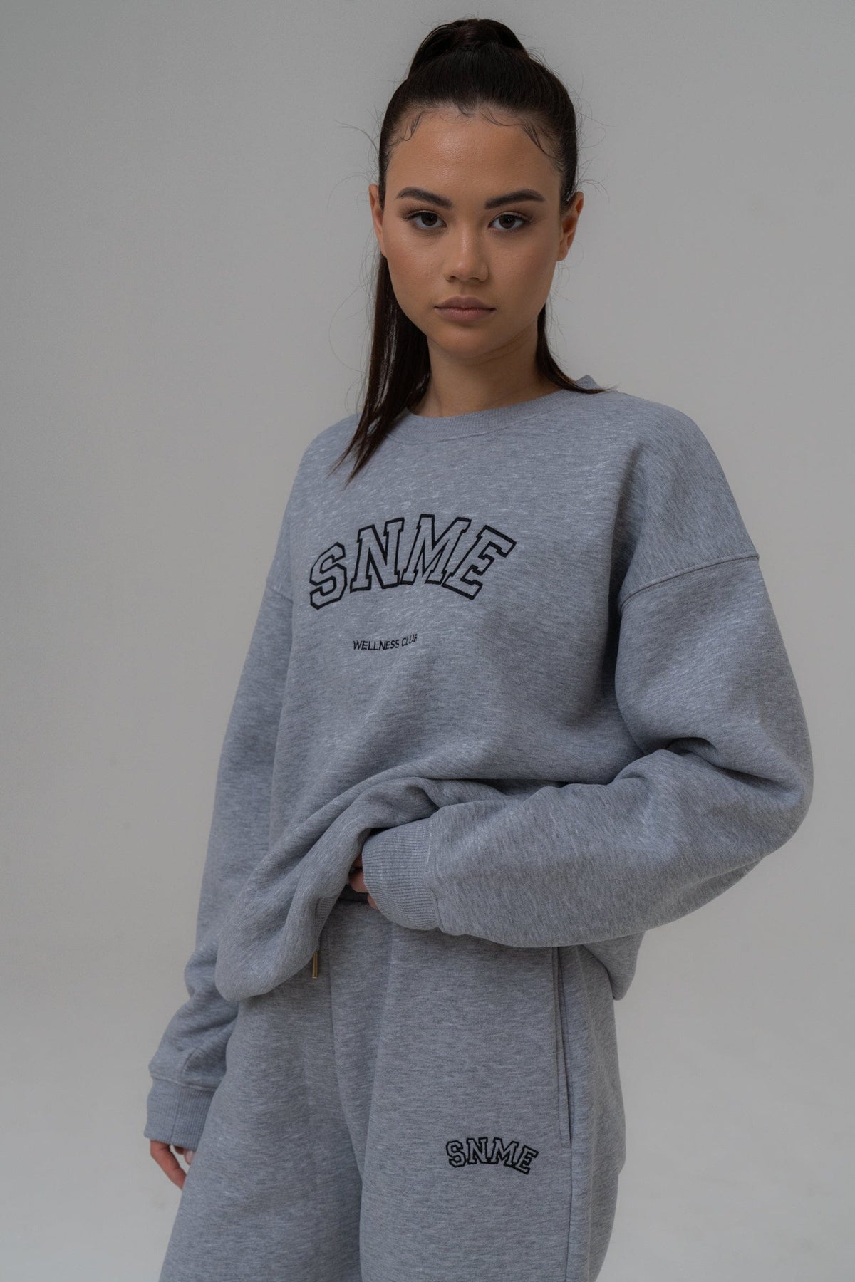 SIANMARIE  Retro Crew Neck Sweat Oversized  - Grey