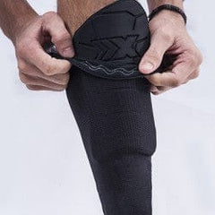 ADMIRAL Black Shock Guard