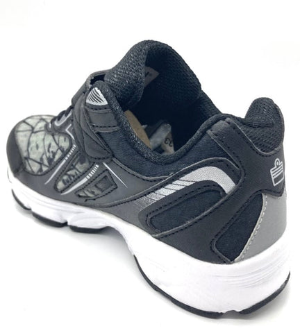 ADMIRAL Kids Aerobreeze Onyx Velcro / Stretch Lace - Lightweight running and training shoe - Black / Silver | KIDS | Admiral